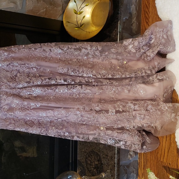 Nwt Mac Duggal Beaded & Floral-Embroidered Gown size 8 - Picture 9 of 11